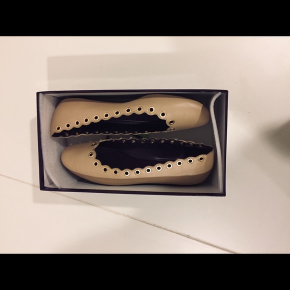 NIB Van Eli baby flats in nude Napa leather - Picture 5 of 8